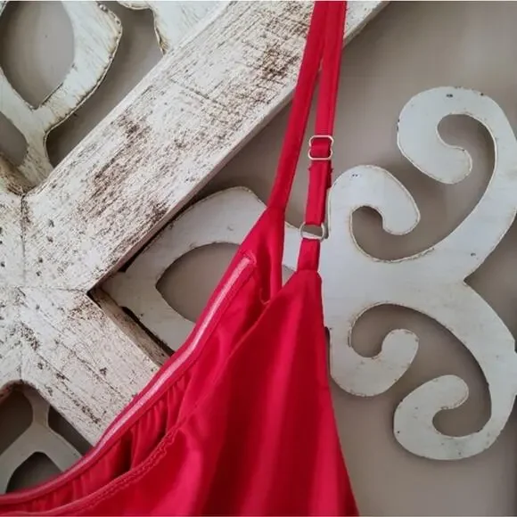 Lulu's Women's Law of Attraction Satin One-Shoulder Asymmetrical Midi Dress Red - Picture 10 of 12